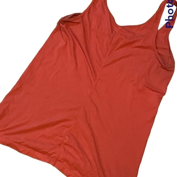 Old Navy Fitted Coral Workout Tank Size Small - Picture 2 of 3